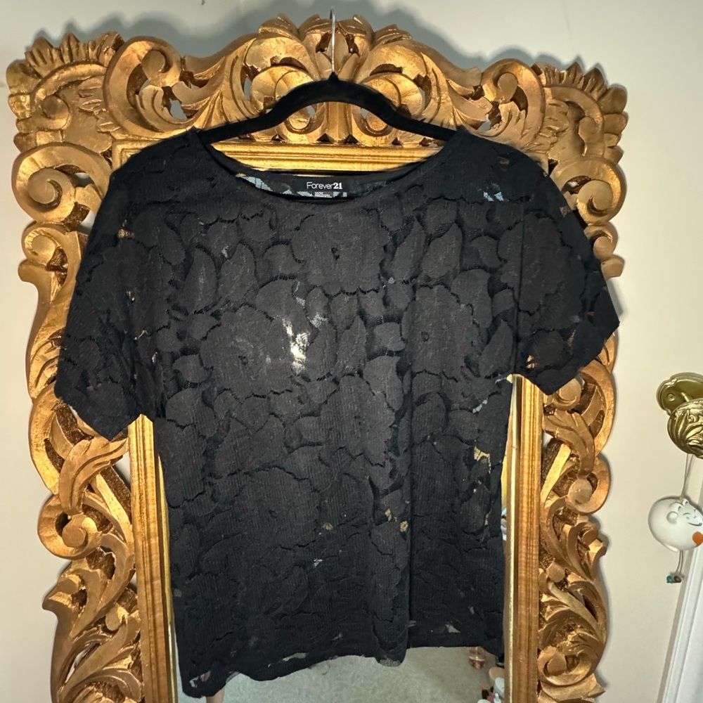 Forever 21 Black Floral Lace Short Sleeve Top